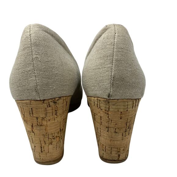 Kelly & Katie Kavdena Peep Toe Wedge Heels Womens Size 8 Beige Metallic Cork - Picture 4 of 7